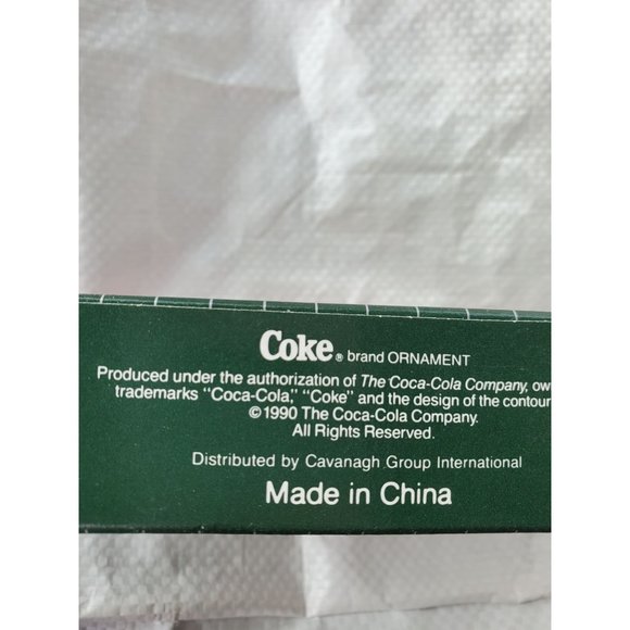 1994 Coca-Cola Trim A Tree Collection Bottle Cap Ornament - Santa - Picture 4 of 4